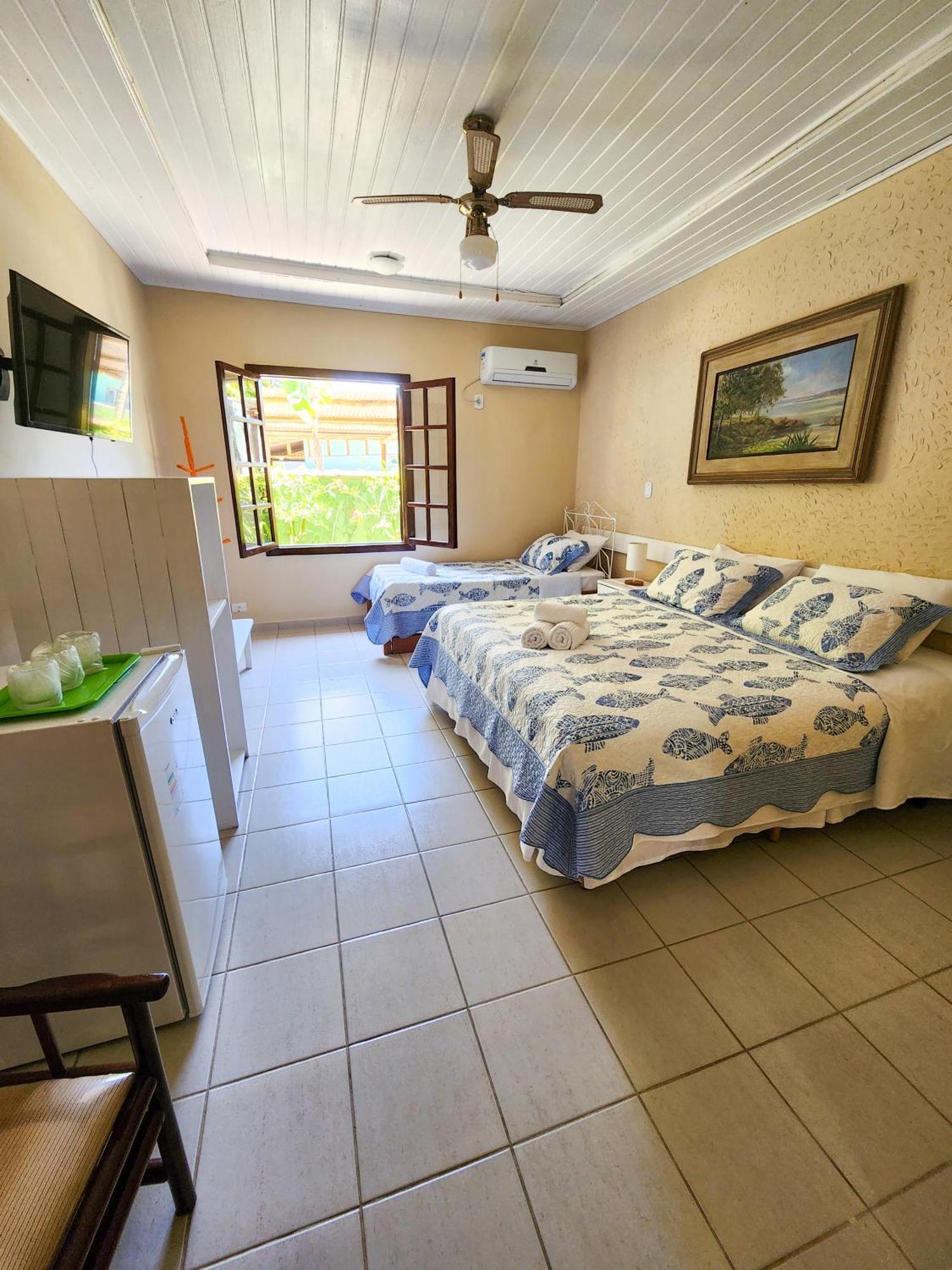 Family Room,1538877733:JPEG